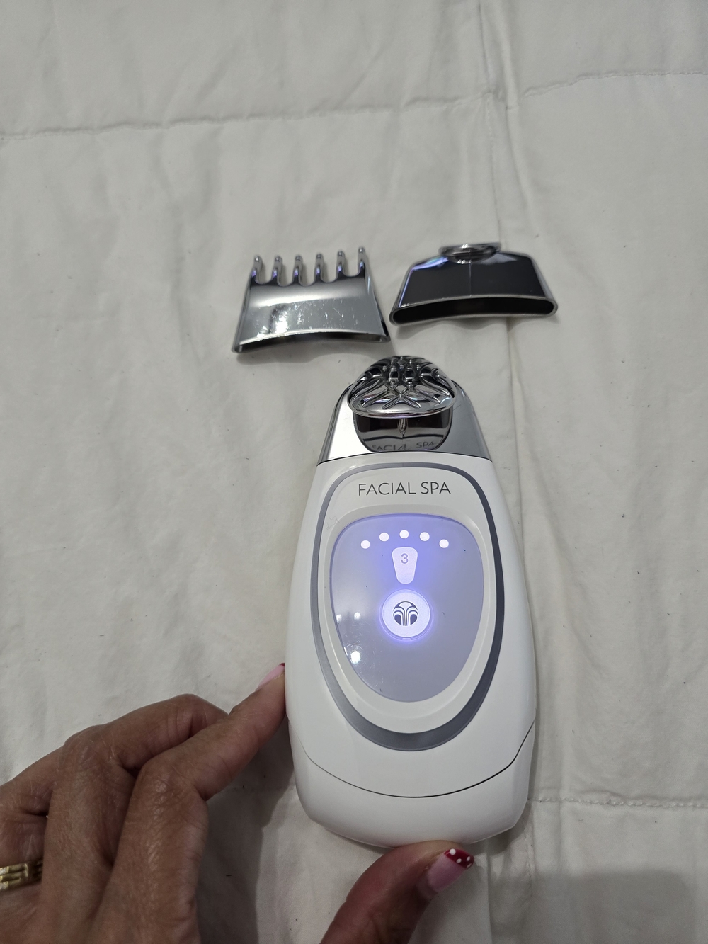 Facial Spa Facial Hair & Skin Tool - White